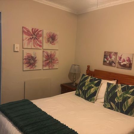 Rita's Guesthouse CC Vryheid Eksteriør billede