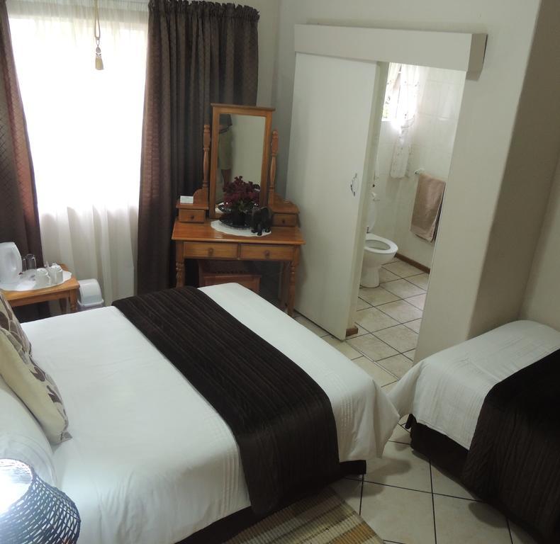 Rita's Guesthouse CC Vryheid Eksteriør billede