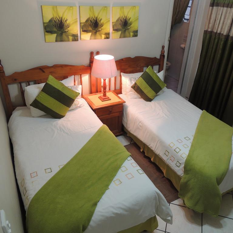 Rita's Guesthouse CC Vryheid Eksteriør billede